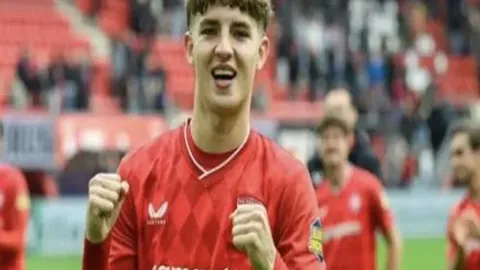 姆巴佩西甲进球未满百，恩德里克助皇马破僵局！巴列卡诺一役替补登场立功，独中靶心...[详细]